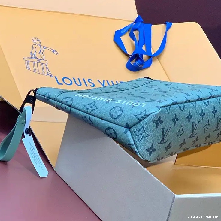 Official Brother Sam 2404YA0031 LV Bags 0819